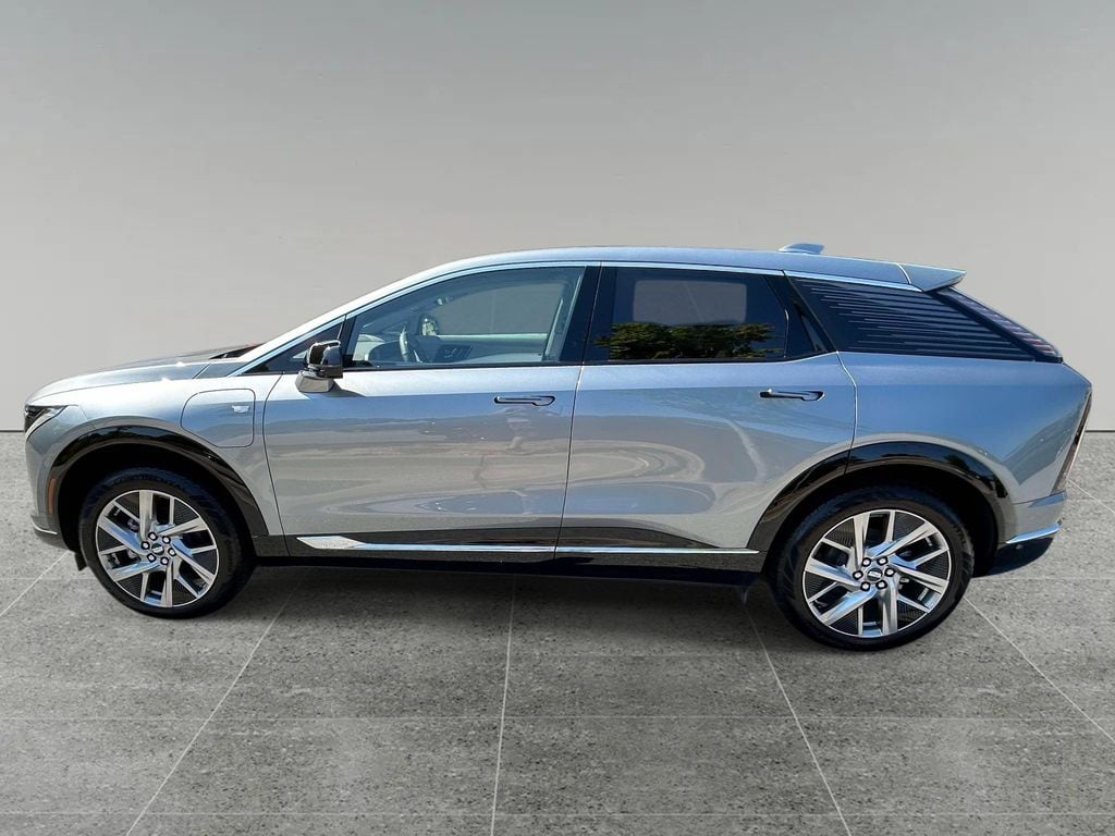New 2027 CADILLAC OPTIQ Luxury SUV