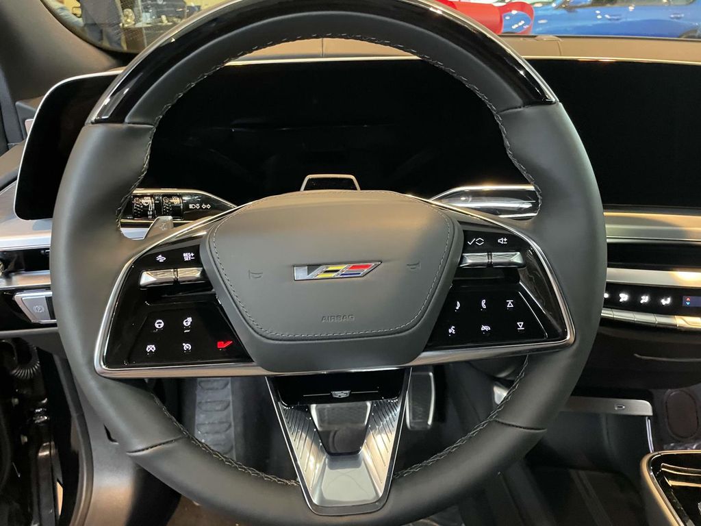 2026 Cadillac LYRIQ V Premium - Photo 24