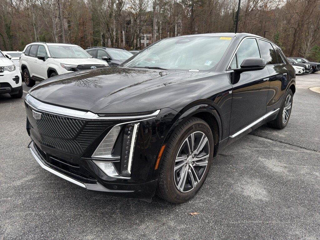 Used 2023 CADILLAC Lyriq Luxury SUV