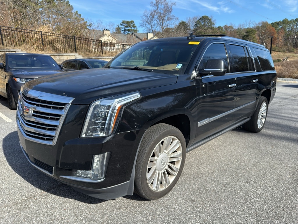 2017 Cadillac Escalade ESV Platinum's photo