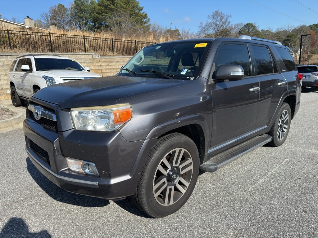 2013 Toyota 4Runner SR5's photo