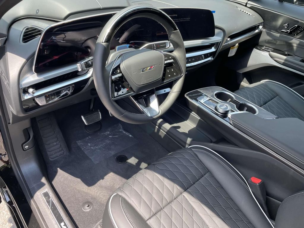 2026 Cadillac LYRIQ V Premium - Photo 20