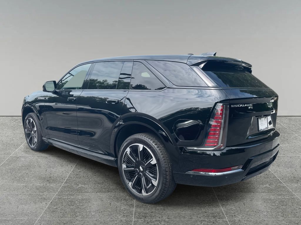 2025 Cadillac Escalade IQ Sport photo 3