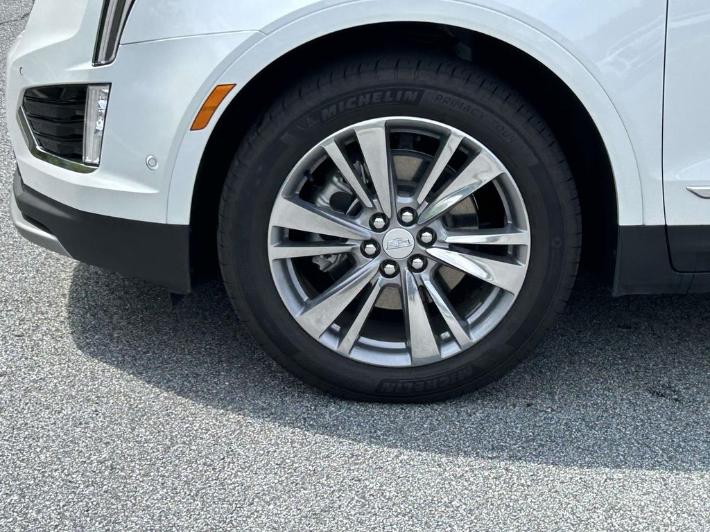 2026 Cadillac XT5 Premium Luxury - Photo 9