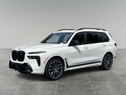 2025 BMW X7 M60i