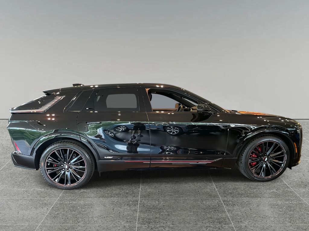 2026 Cadillac LYRIQ V Premium - Photo 6