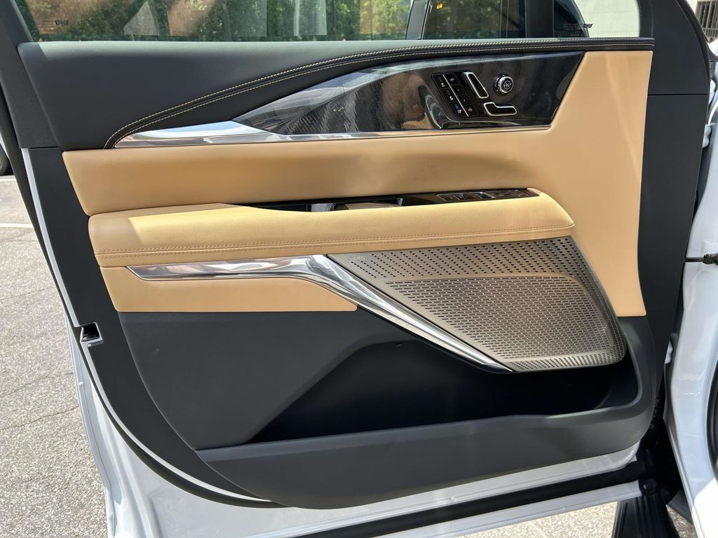2026 Cadillac Escalade IQ Premium Sport - Photo 16