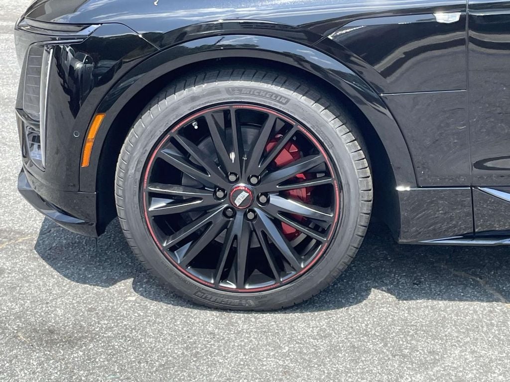 2026 Cadillac LYRIQ V Premium - Photo 9