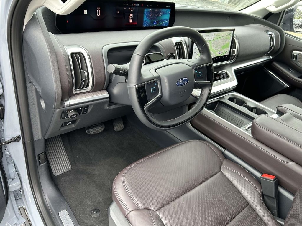Used 2025 Ford Expedition Max Platinum