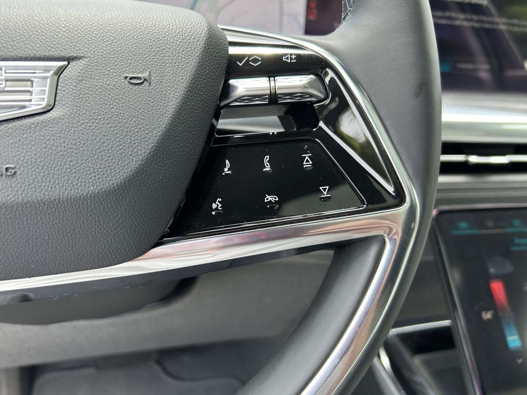 2026 Cadillac Escalade IQ Luxury - Photo 24