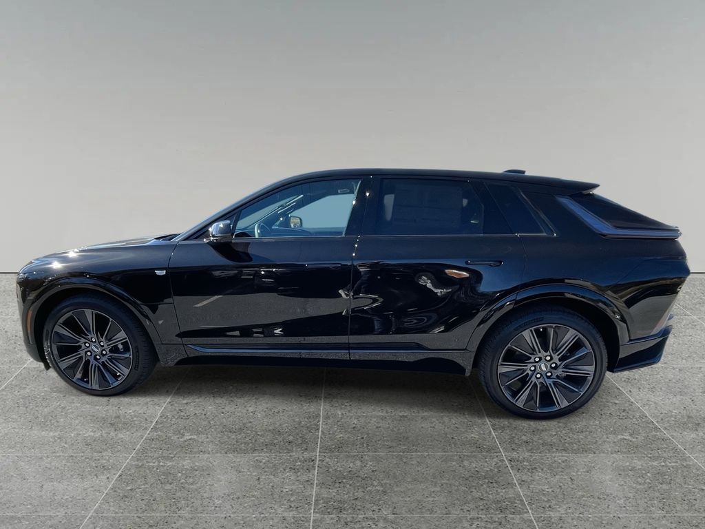 2026 Cadillac Lyriq Sport photo 2