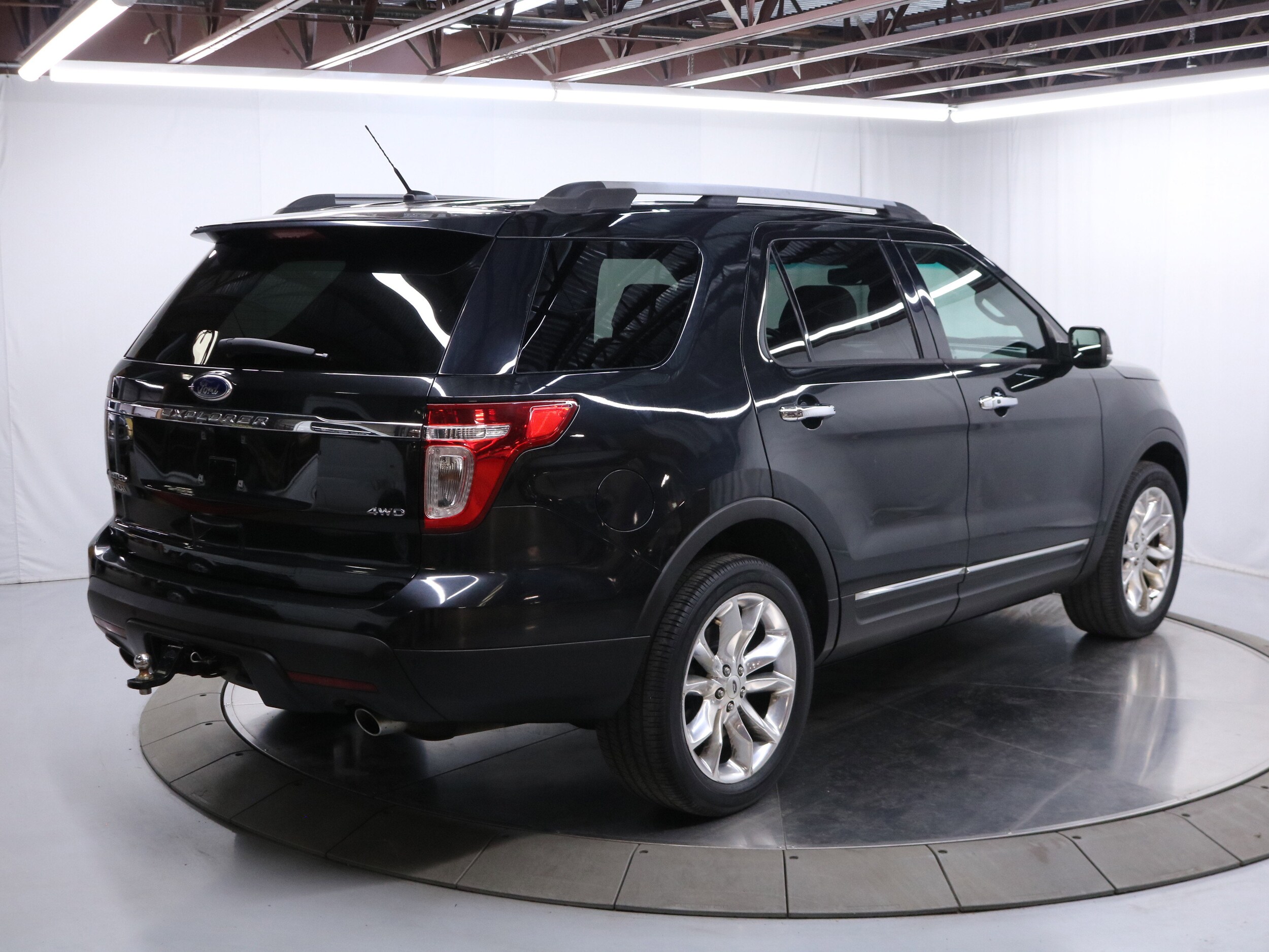 2015 Ford Explorer 7