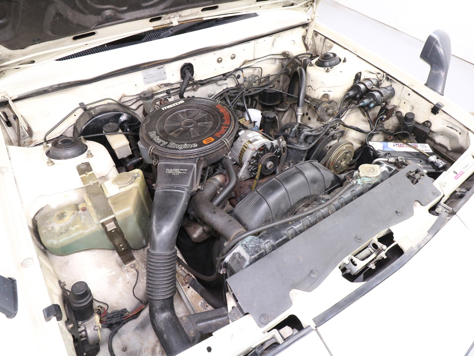1981 Mazda Cosmo 24