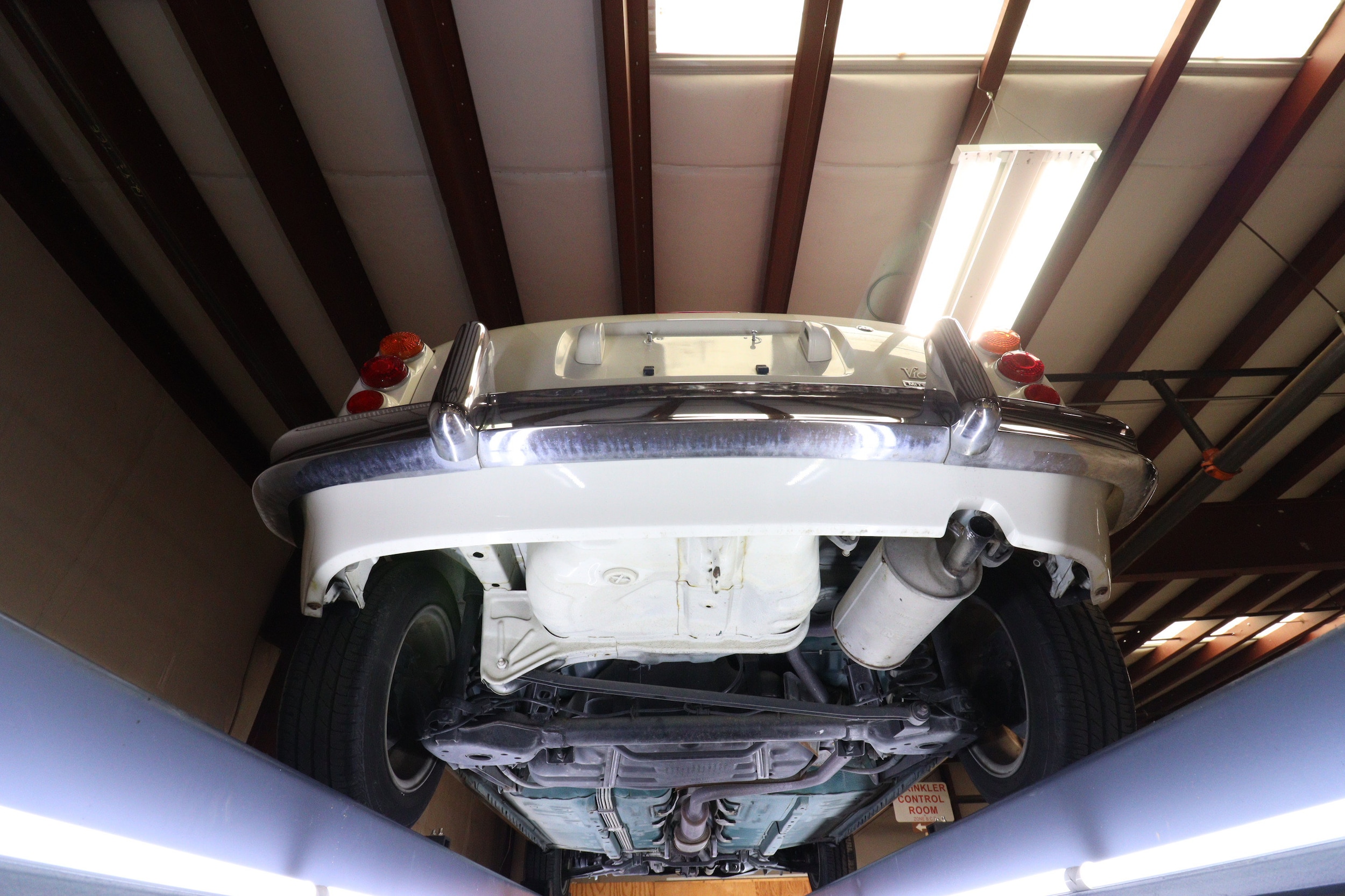 1997 Mitsuoka Viewt 44