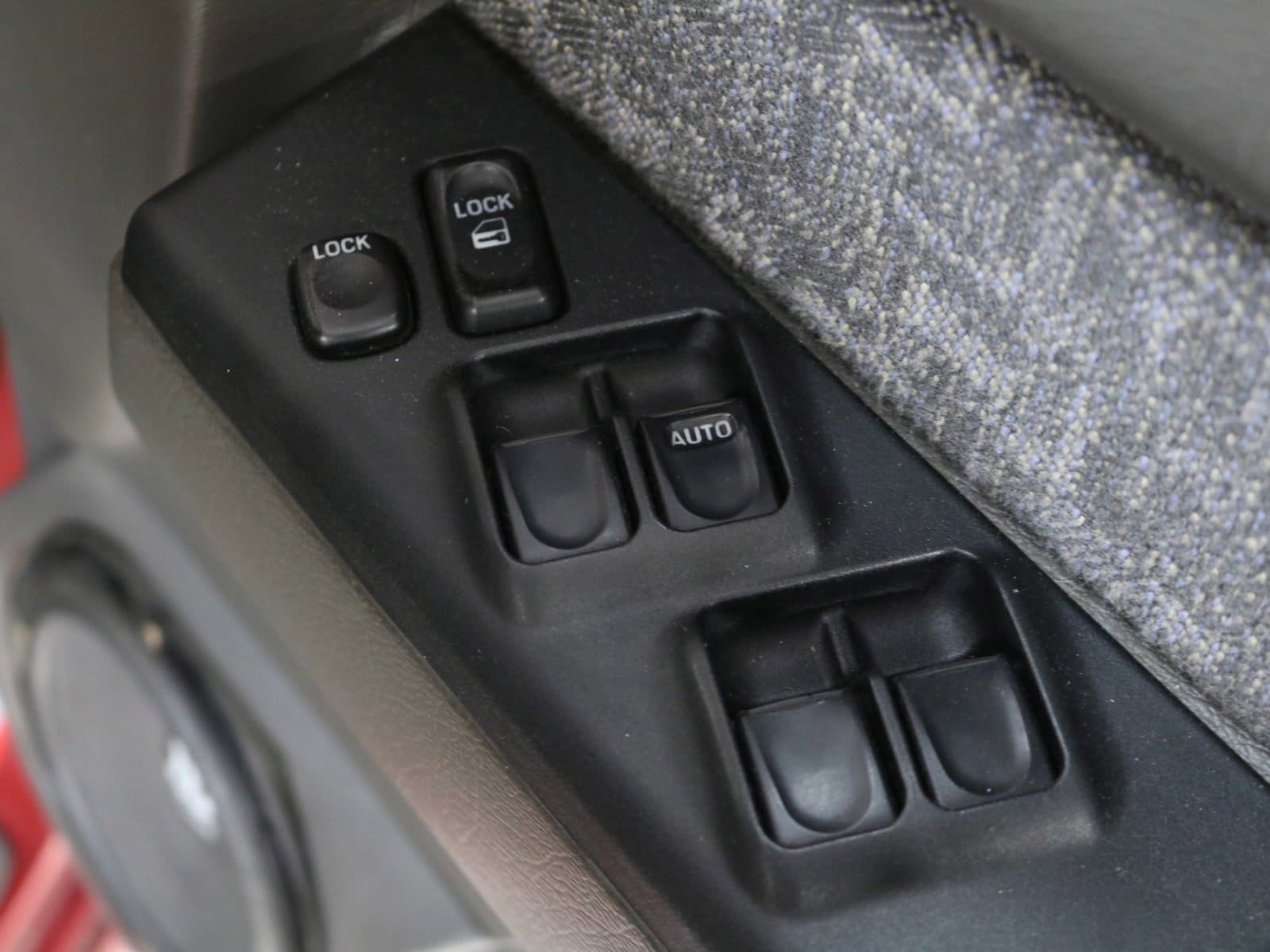 1998 Isuzu Bighorn 50