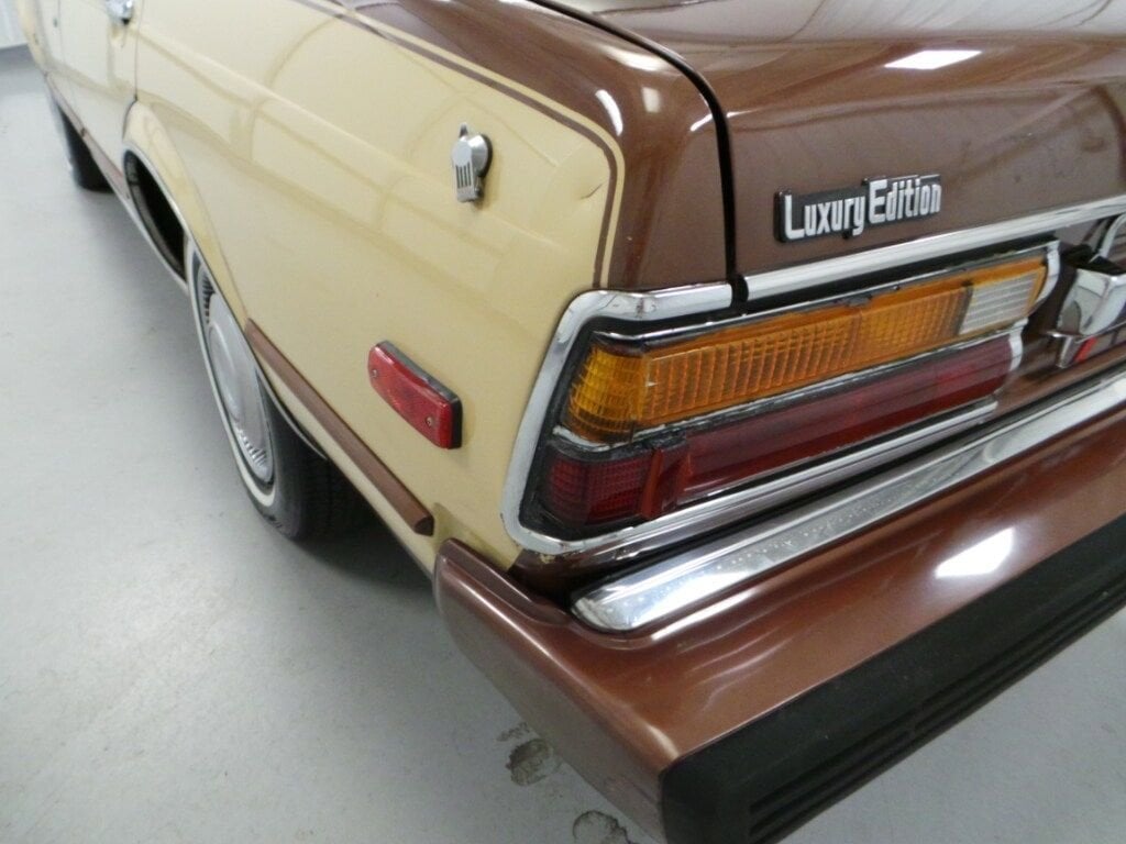 【WEEKEND SALE】 COURTOIS 1980年製 Used 1980 Toyota Corona For Sale at Duncan Imports and Classic