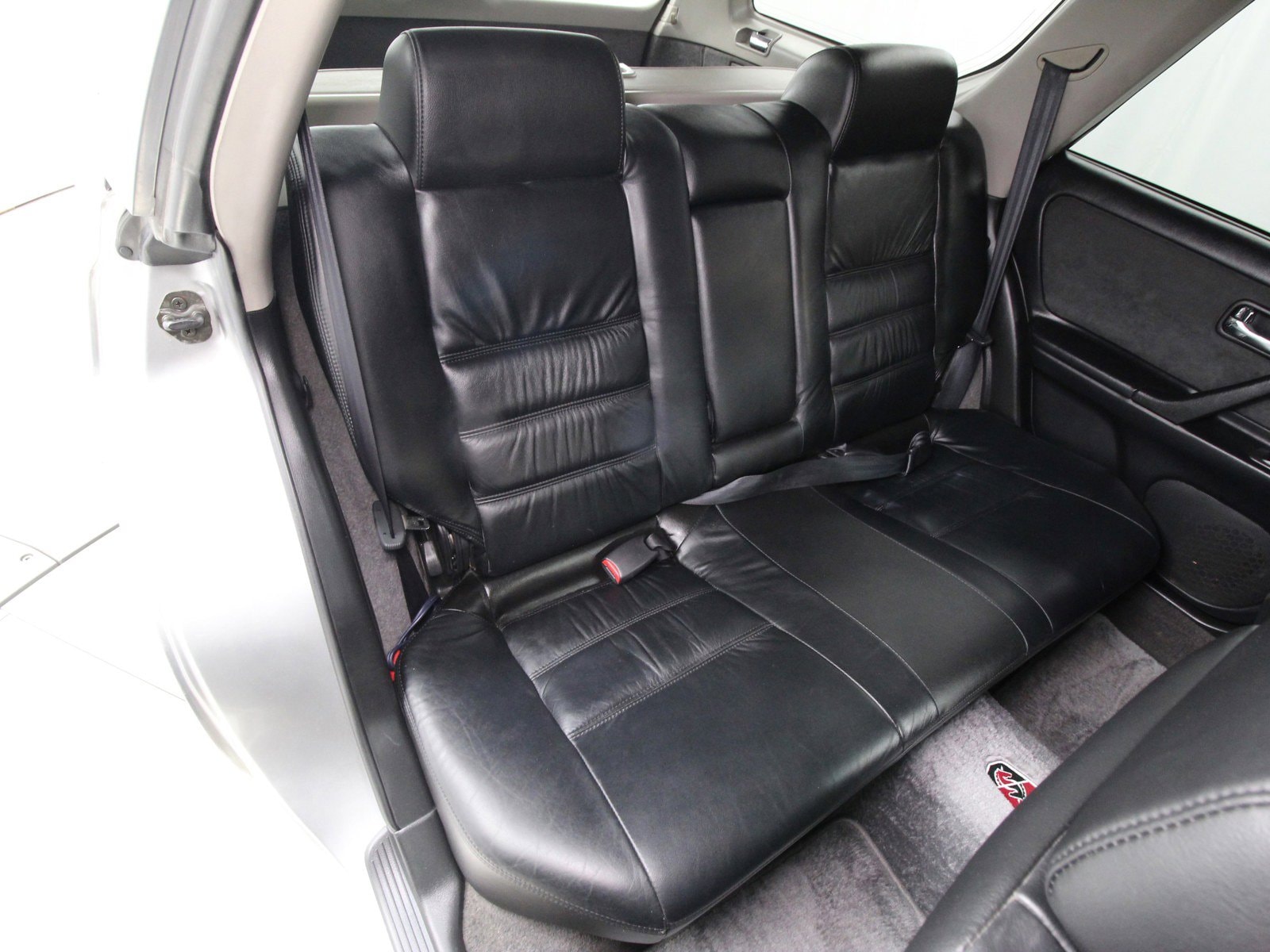 1997 Nissan Stagea 18