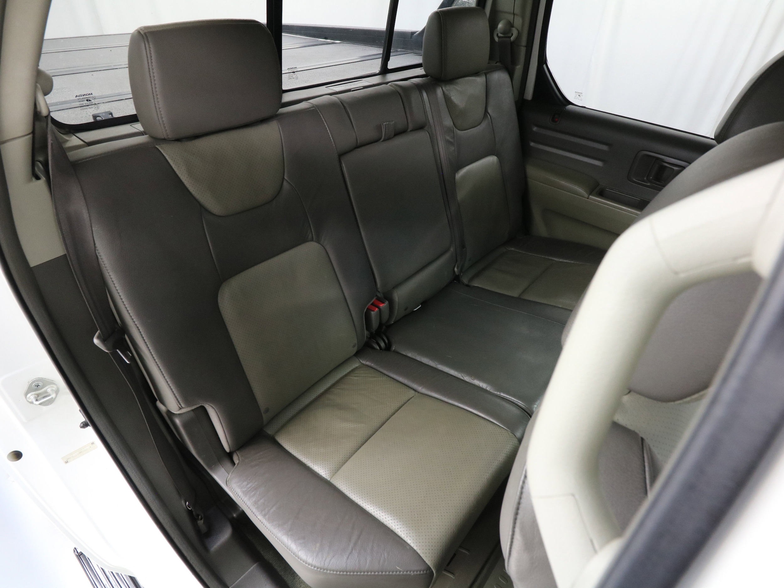 2006 Honda Ridgeline 14