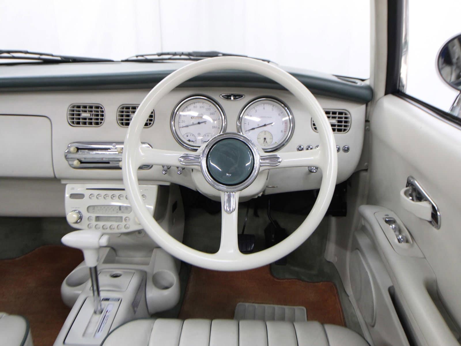 1991 Nissan Figaro 10