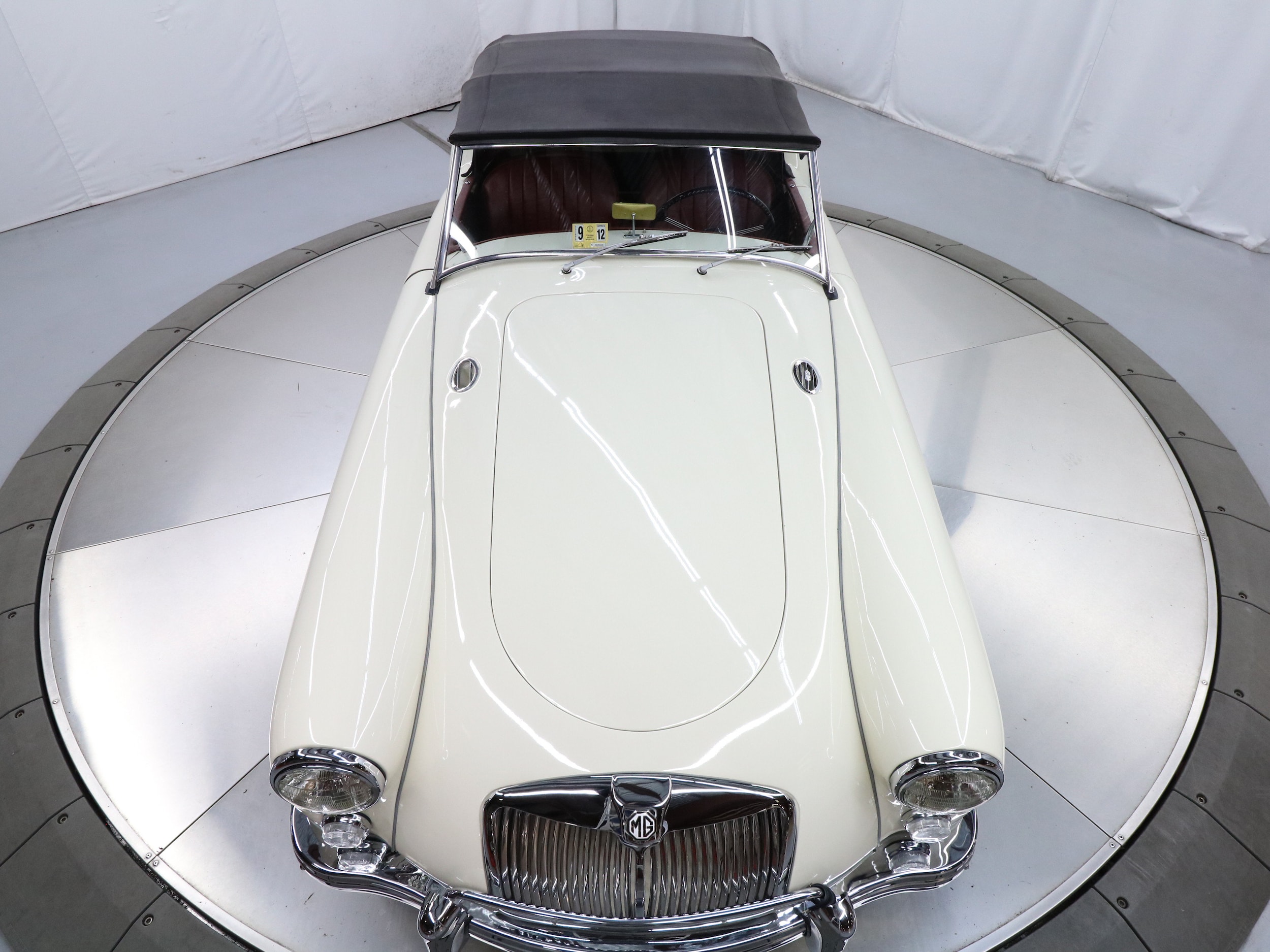 1961 MG Roadster 36