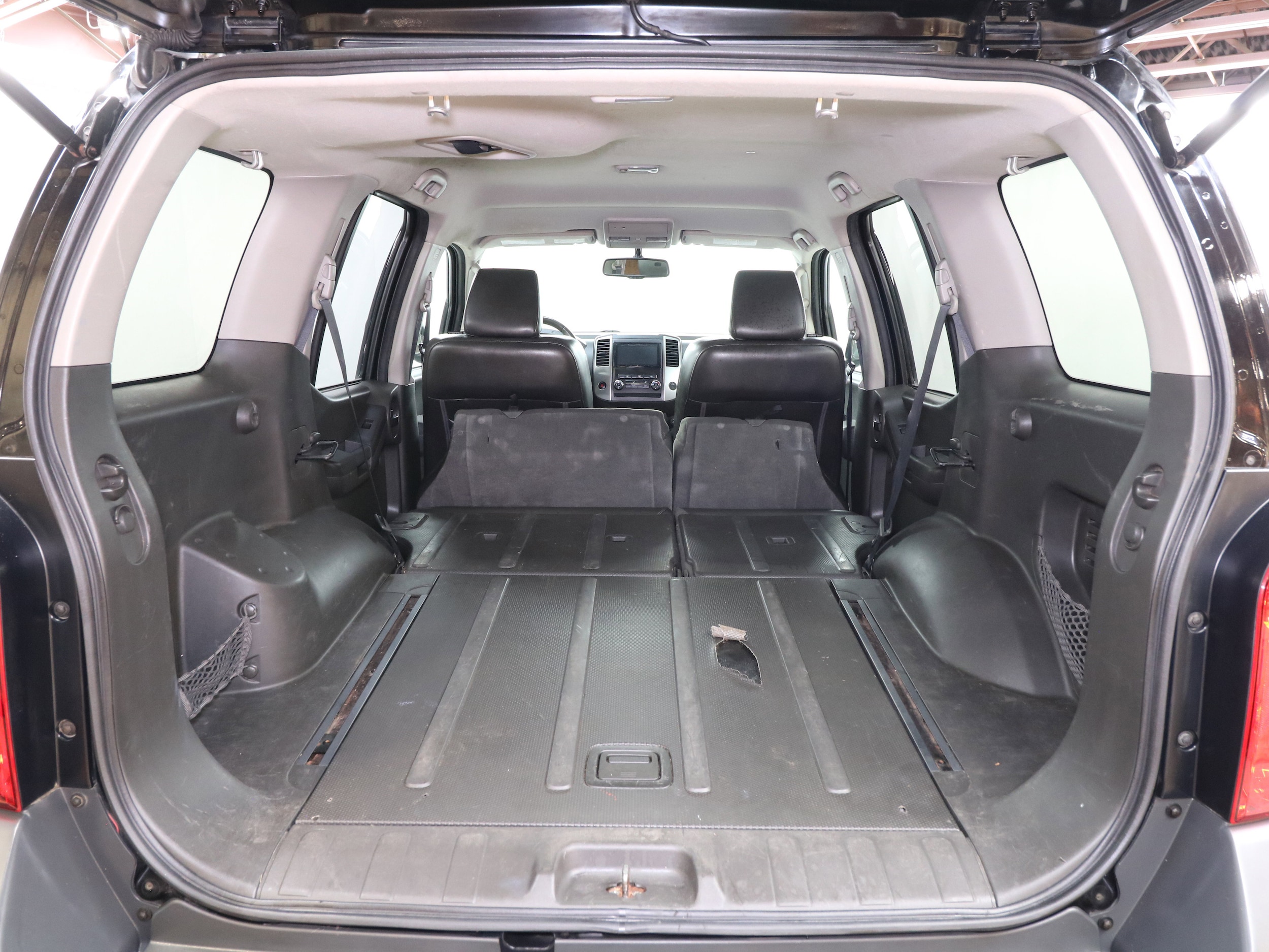 2010 Nissan Xterra 28