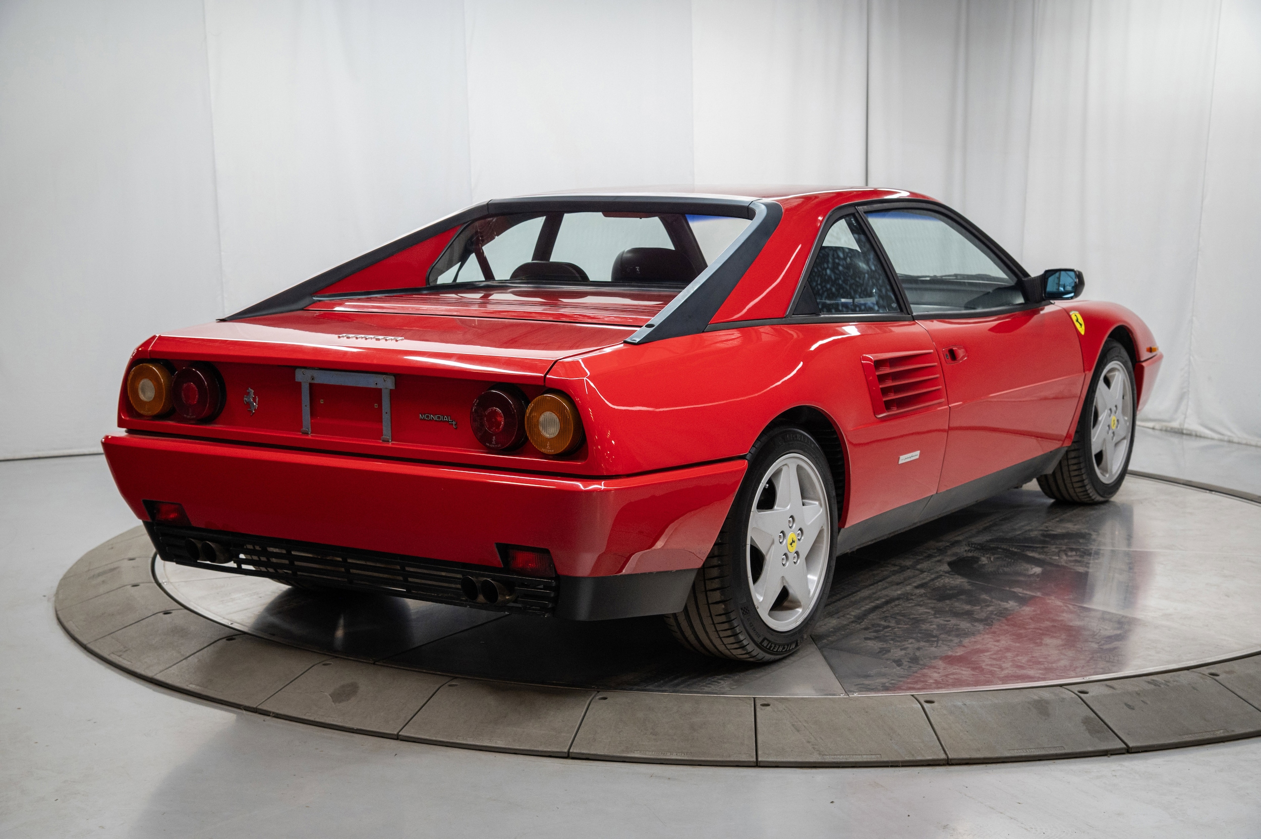 1991 Ferrari Mondial 66
