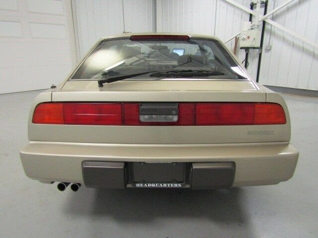 1987 Nissan 300ZX 6