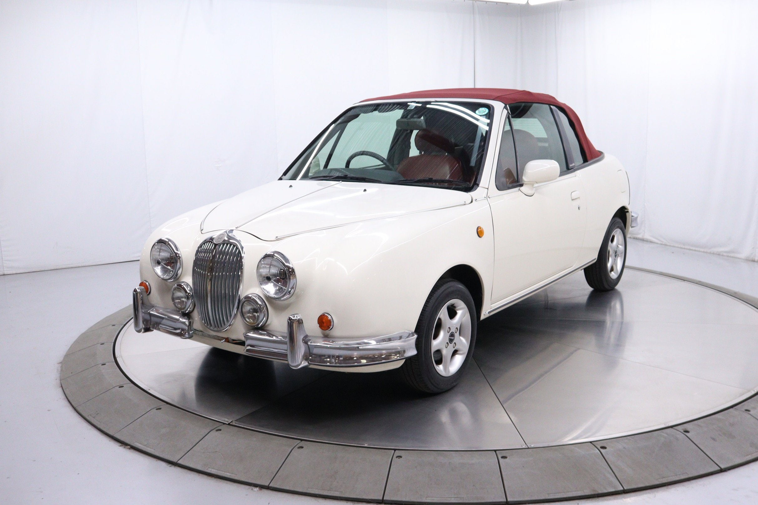 1997 Mitsuoka Viewt 3