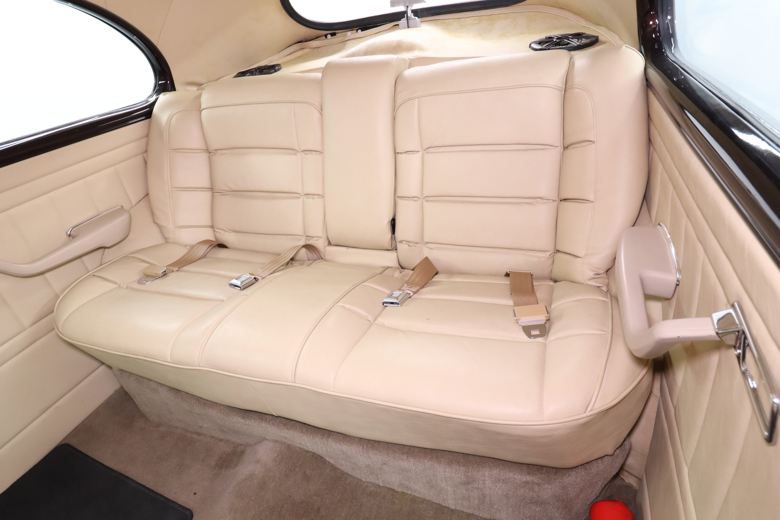 1946 Ford Super Deluxe 21