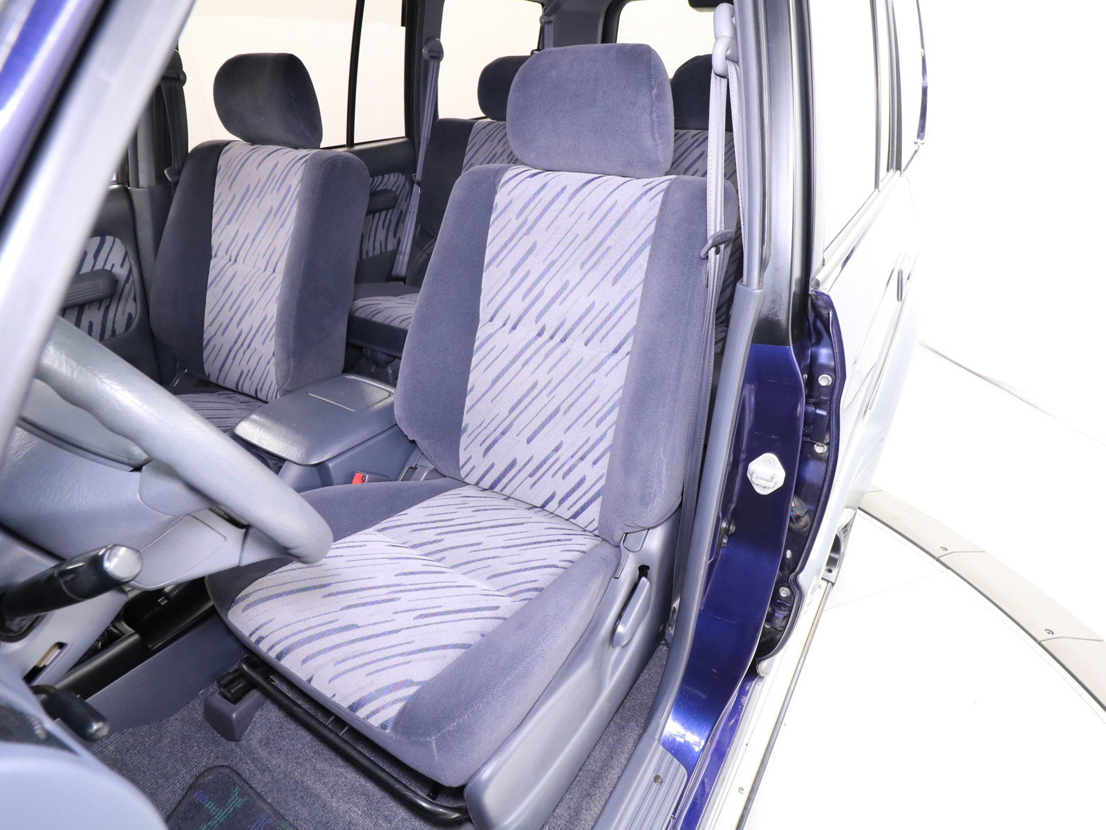 1996 Toyota Land Cruiser Prado 18