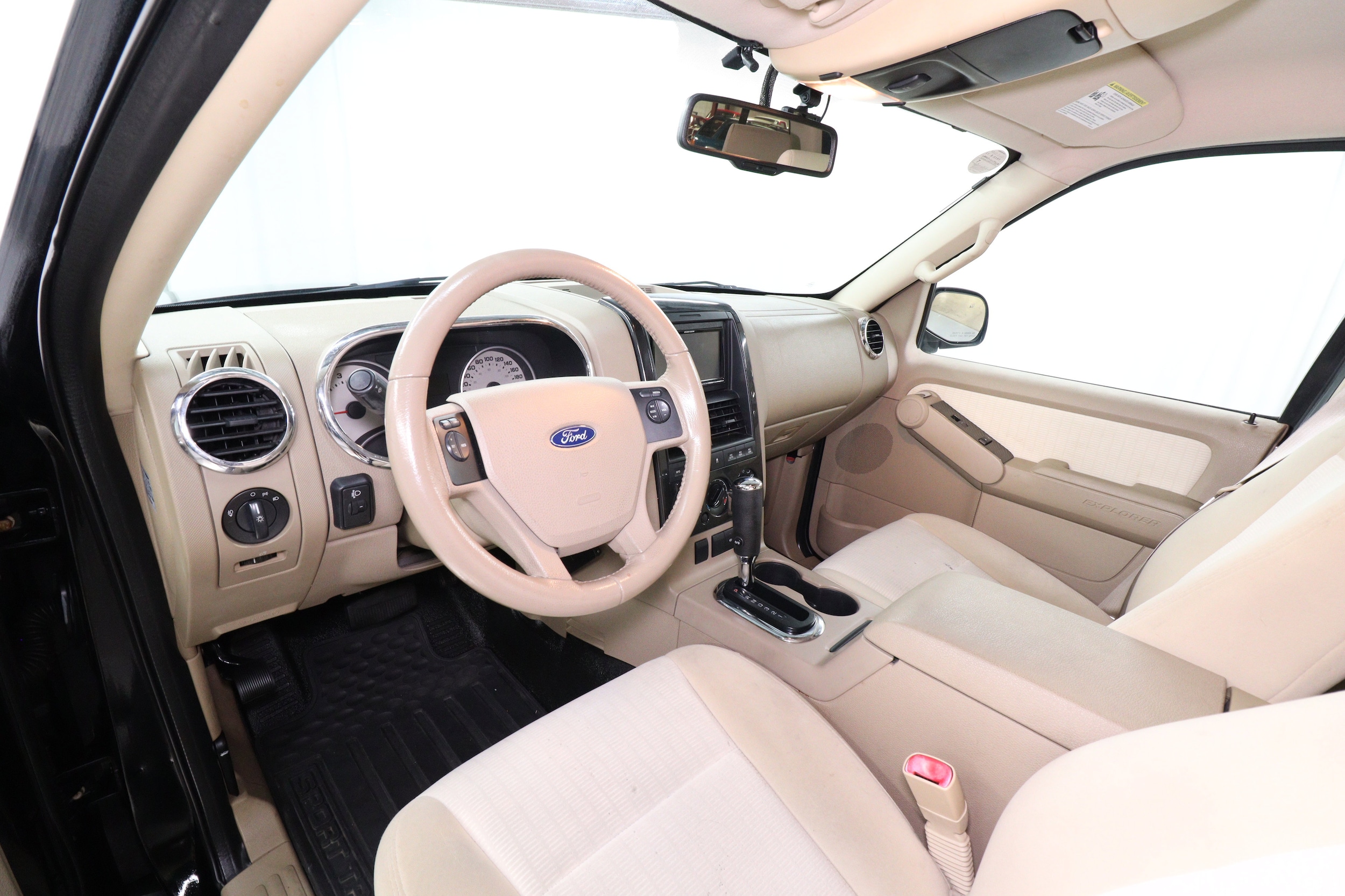 2008 Ford Explorer Sport Trac 11