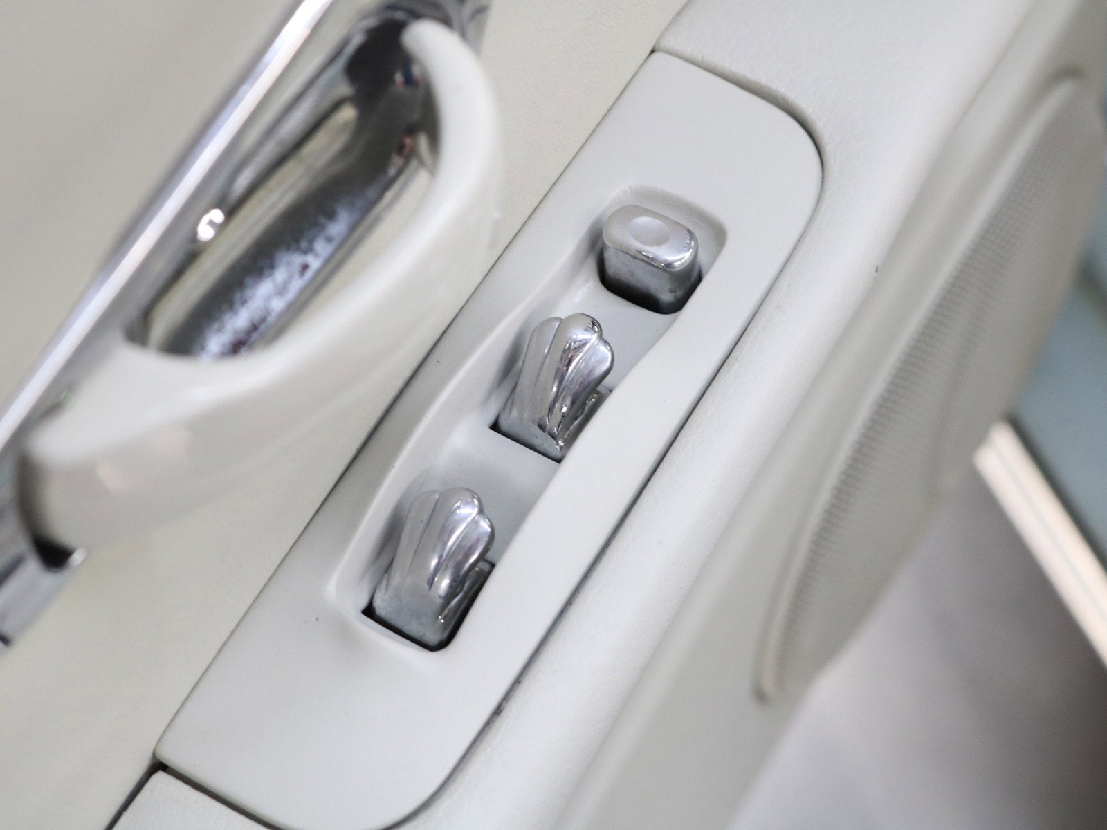 1991 Nissan Figaro 49