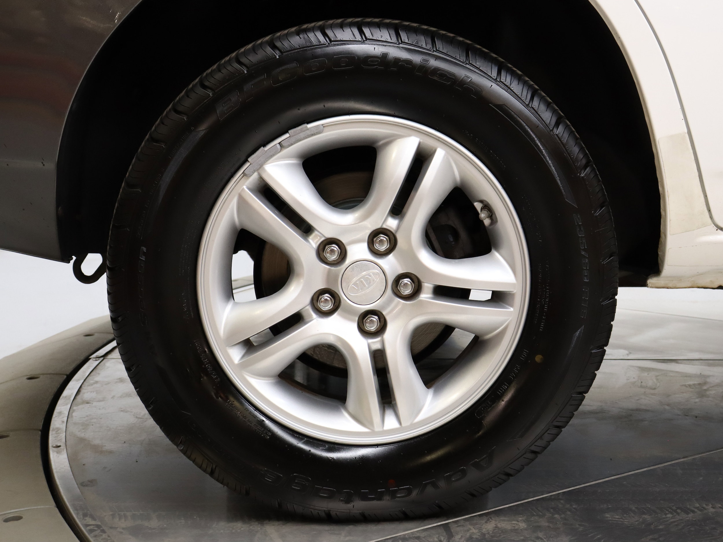 2008 Kia Sportage 33