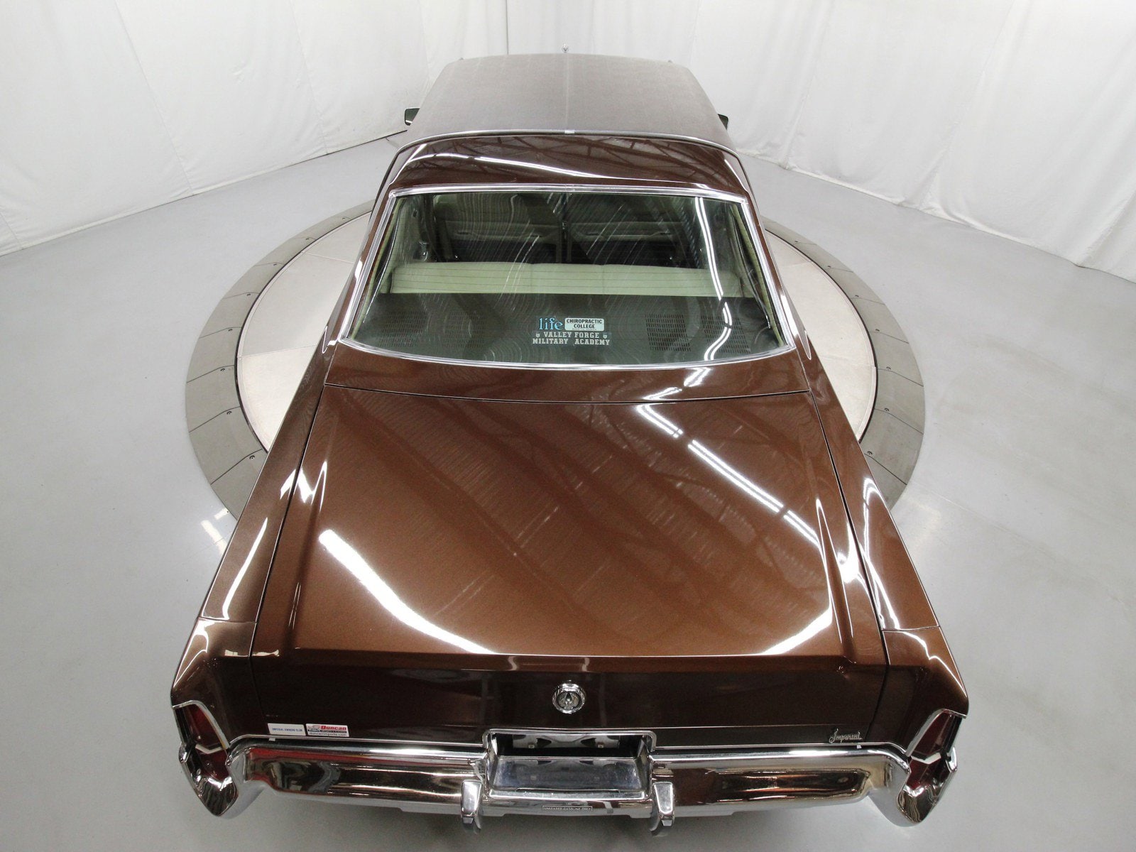 1975 Chrysler Imperial 70