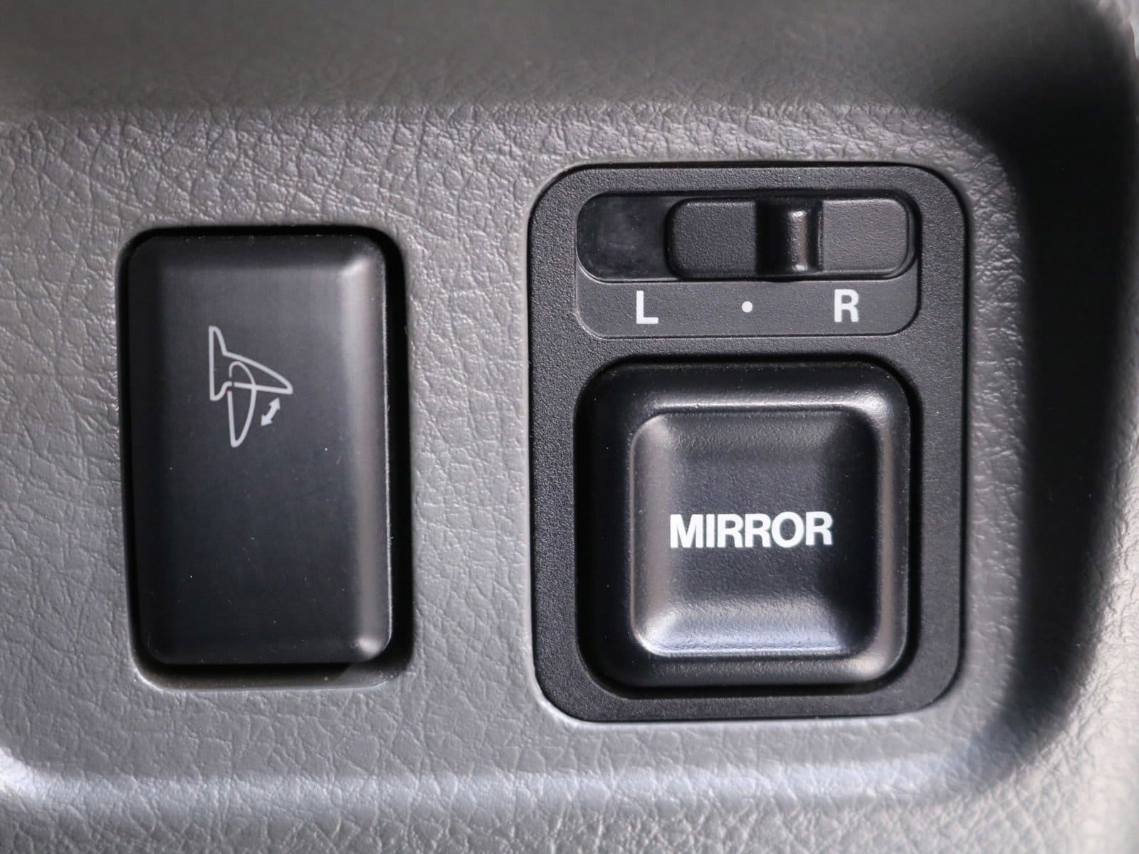 1998 Isuzu Wizard 54
