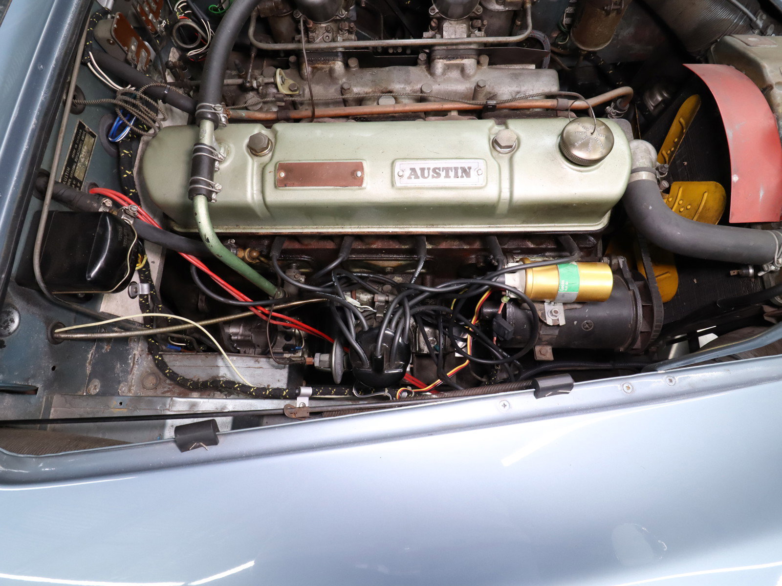 1960 Austin Healey 3000 36