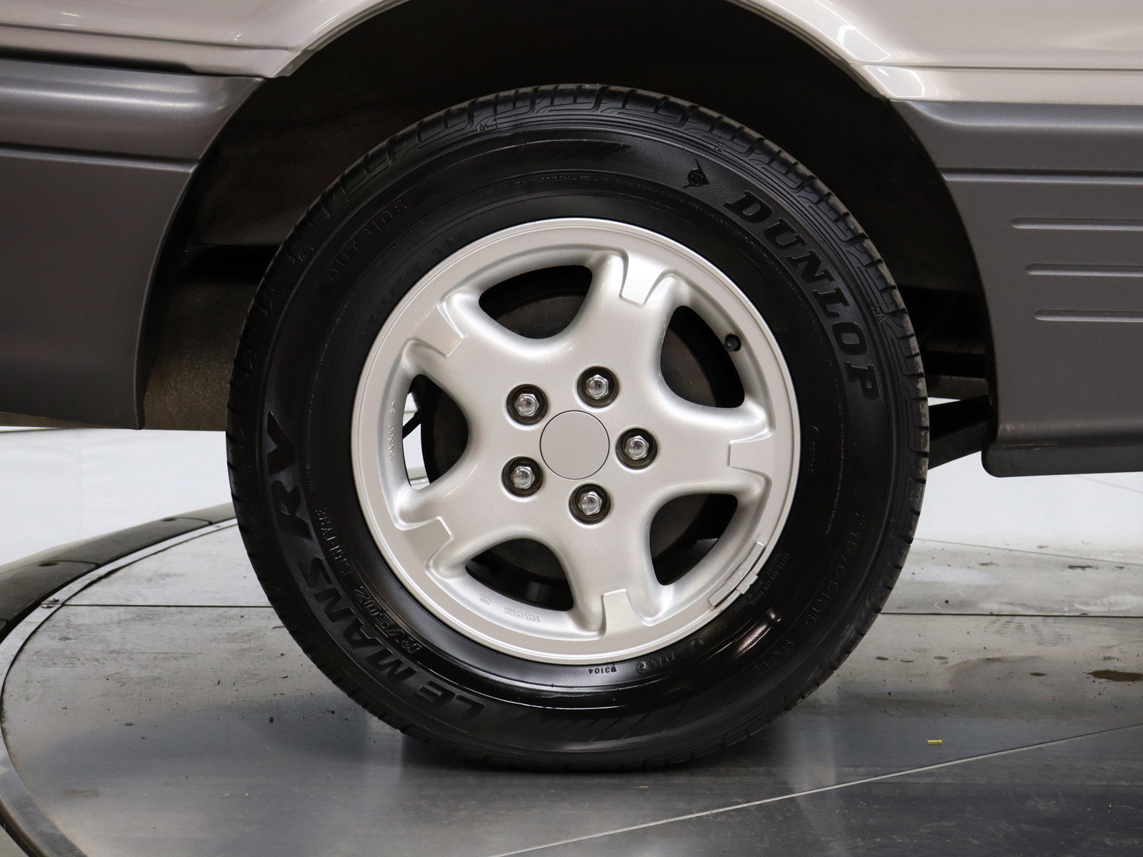 1993 Toyota Estima 32