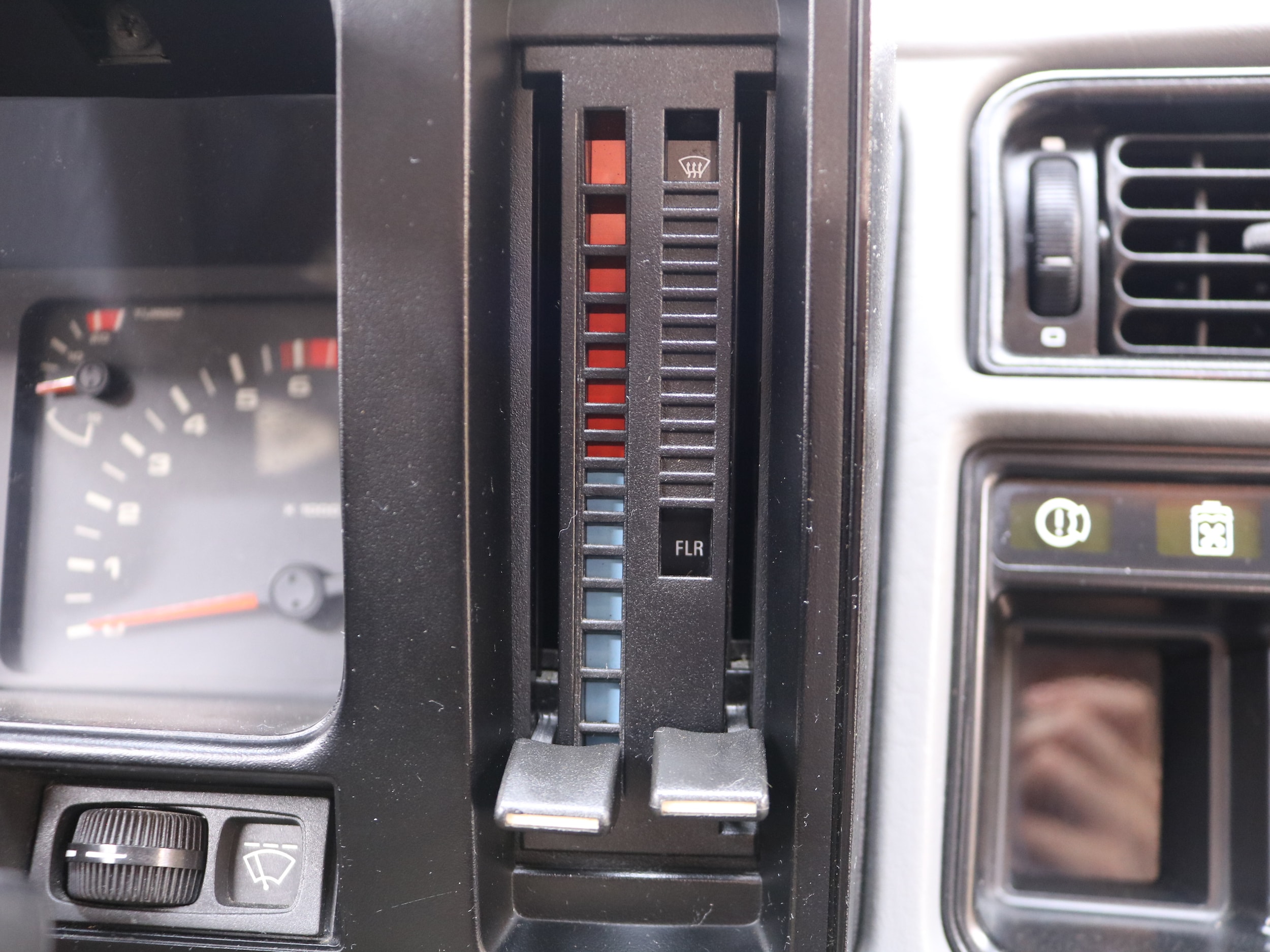 1986 Merkur XR4Ti 12