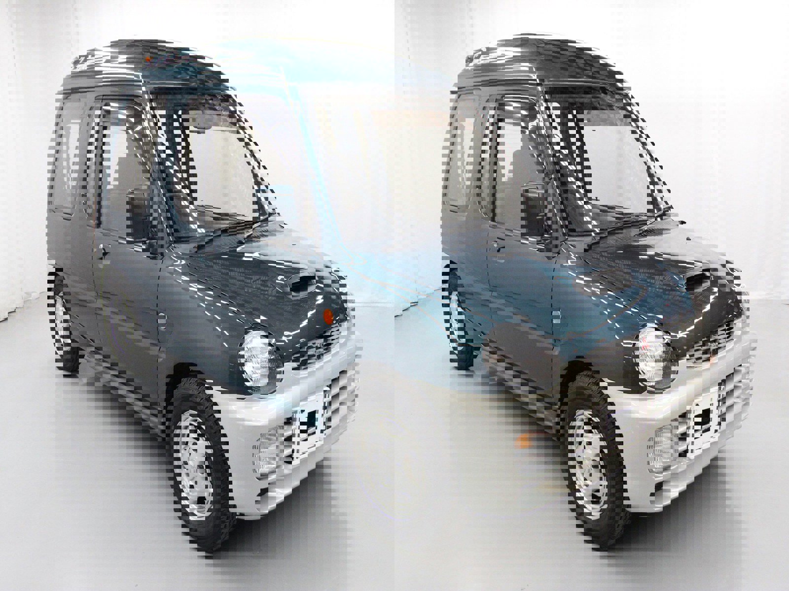 1994 Mitsubishi Minica 9