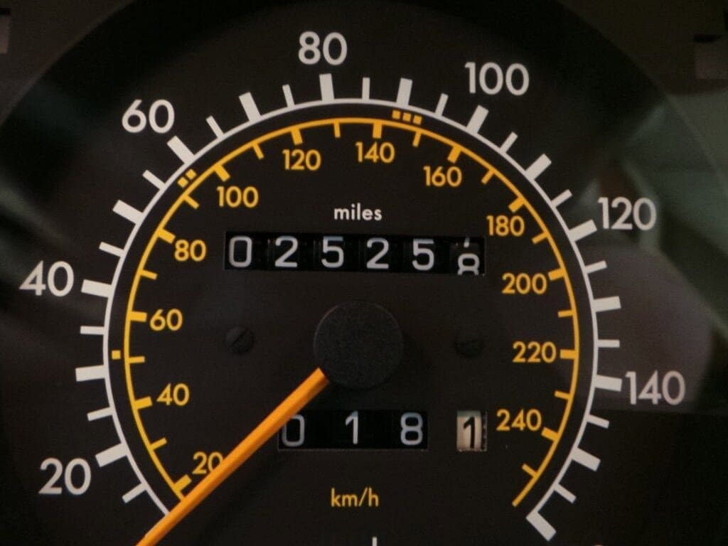 1991 Mercedes-Benz 300 SEL 19