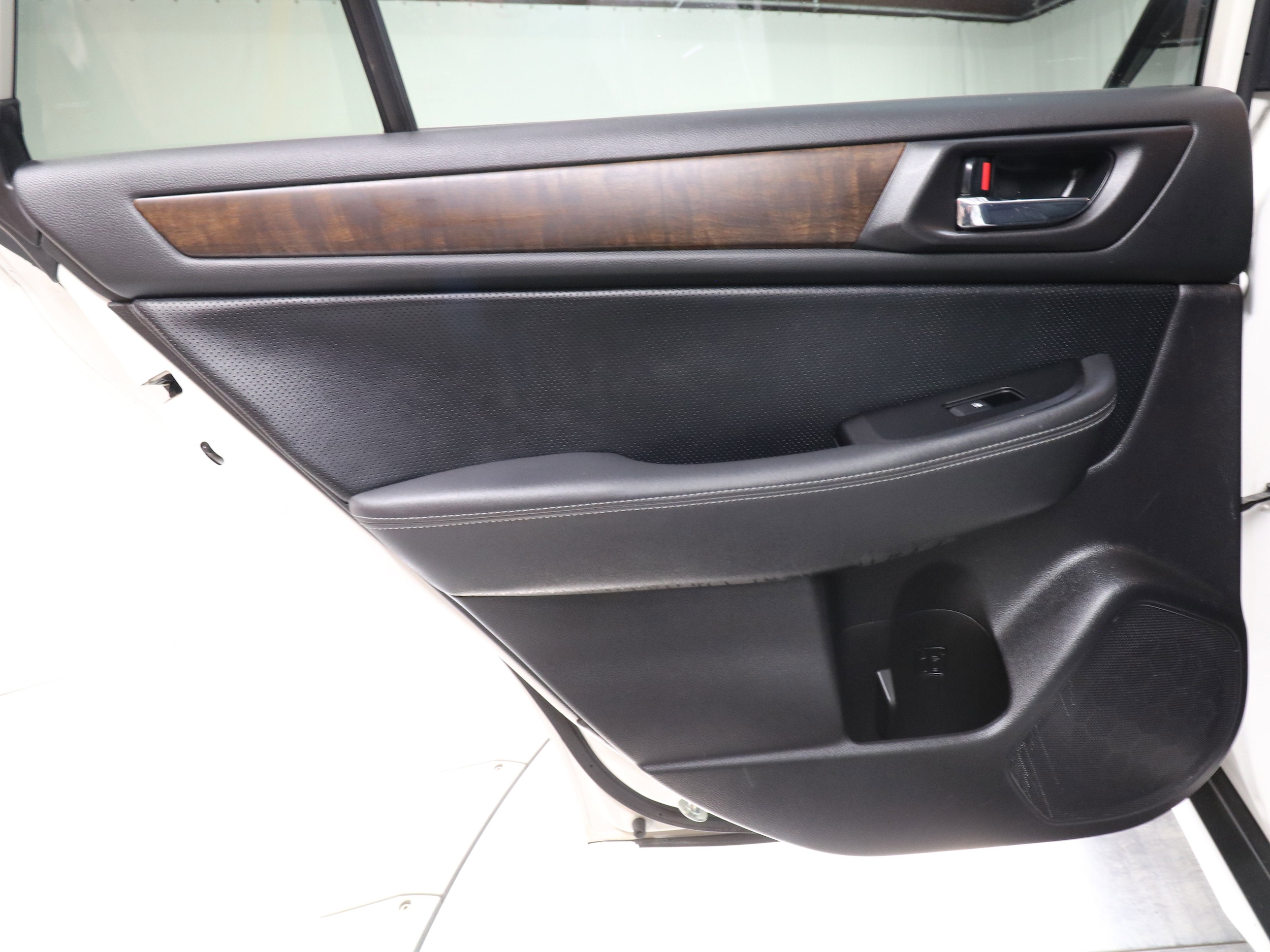 2016 Subaru Outback 22