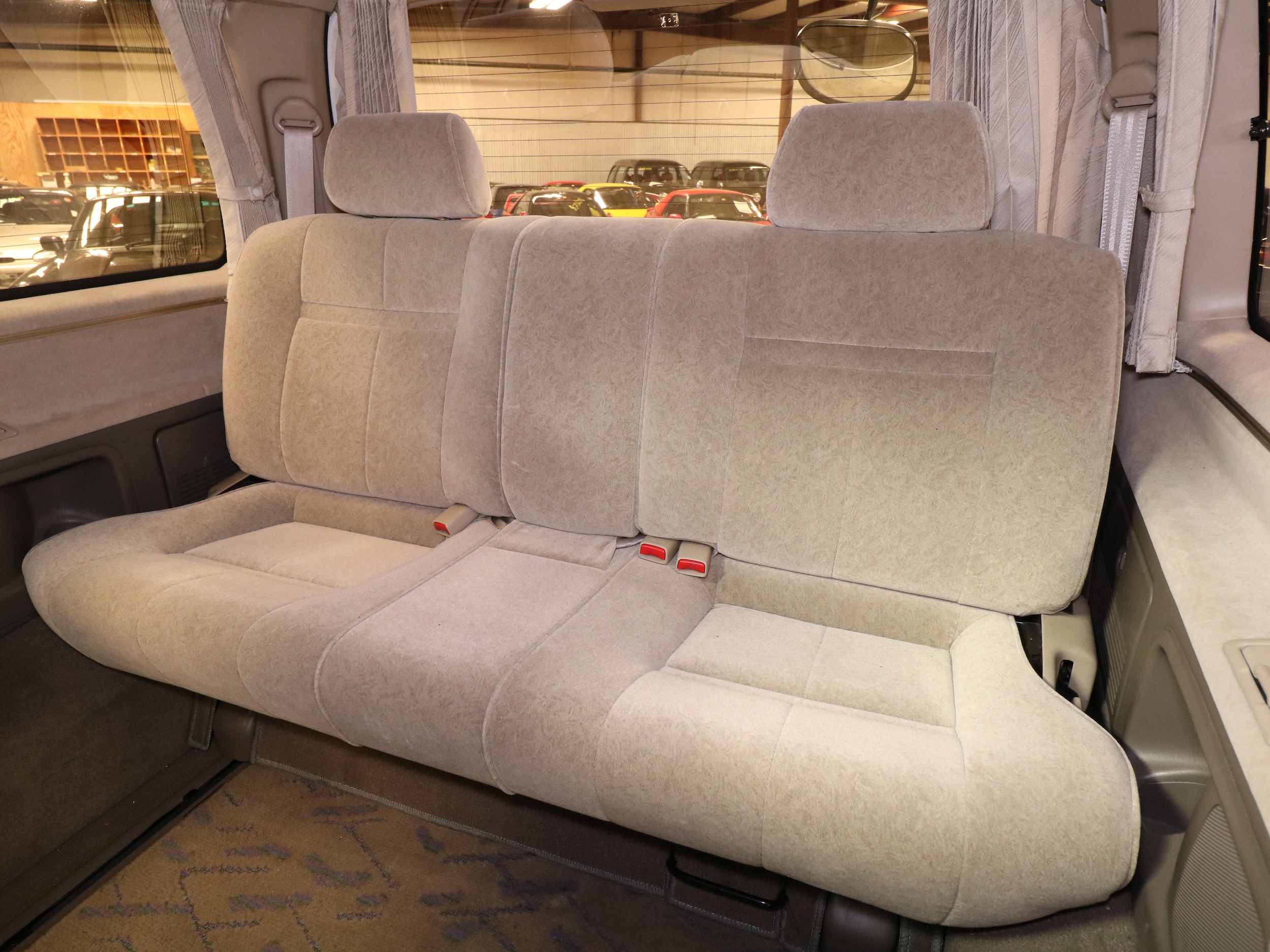 2000 Toyota Grand Hiace 20