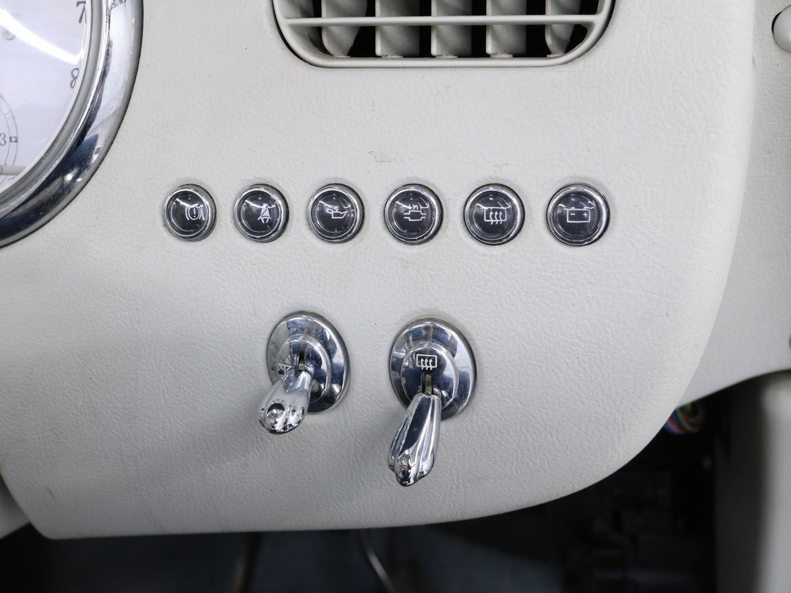 1991 Nissan Figaro 44