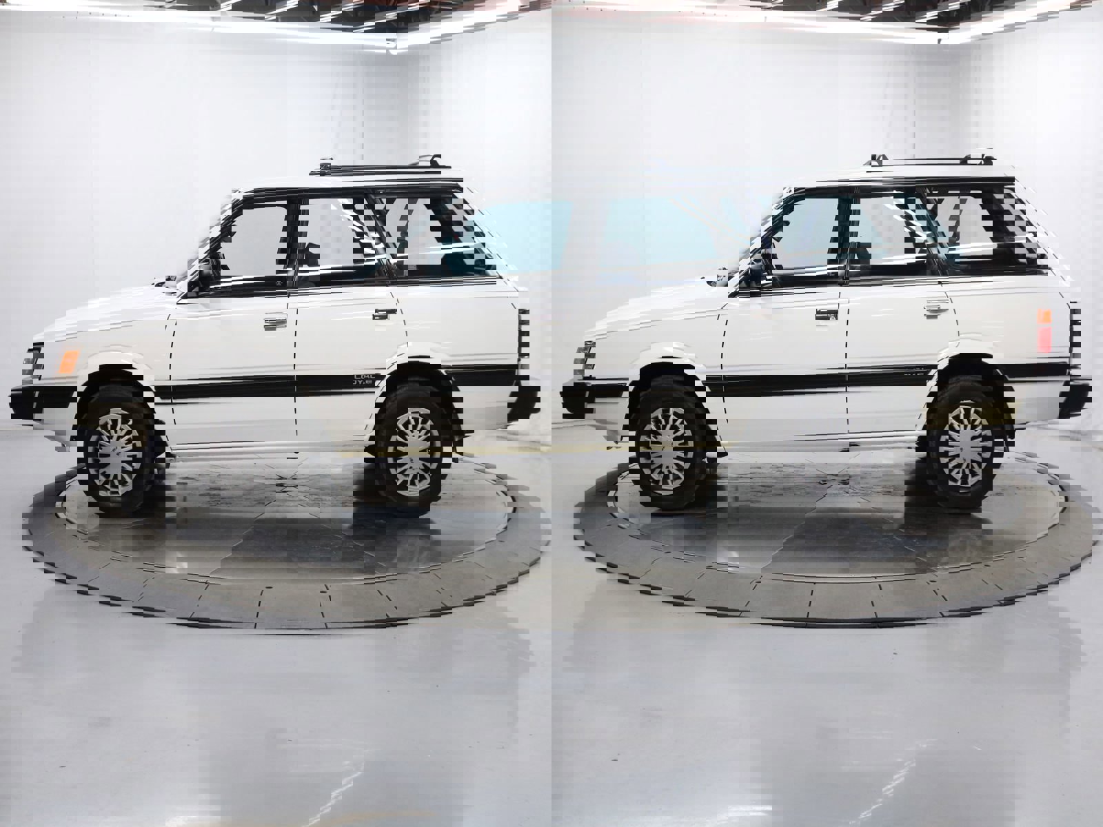 1992 Subaru Loyale photo 4