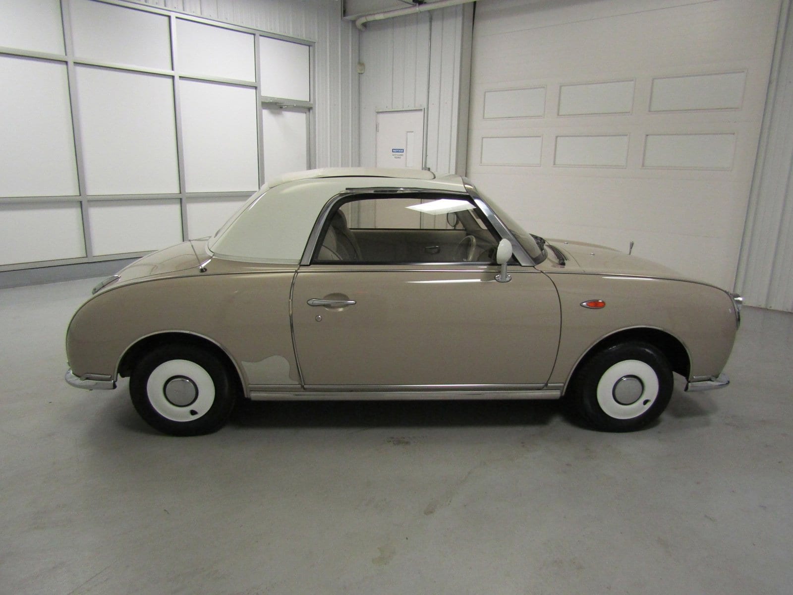 1991 Nissan Figaro 8