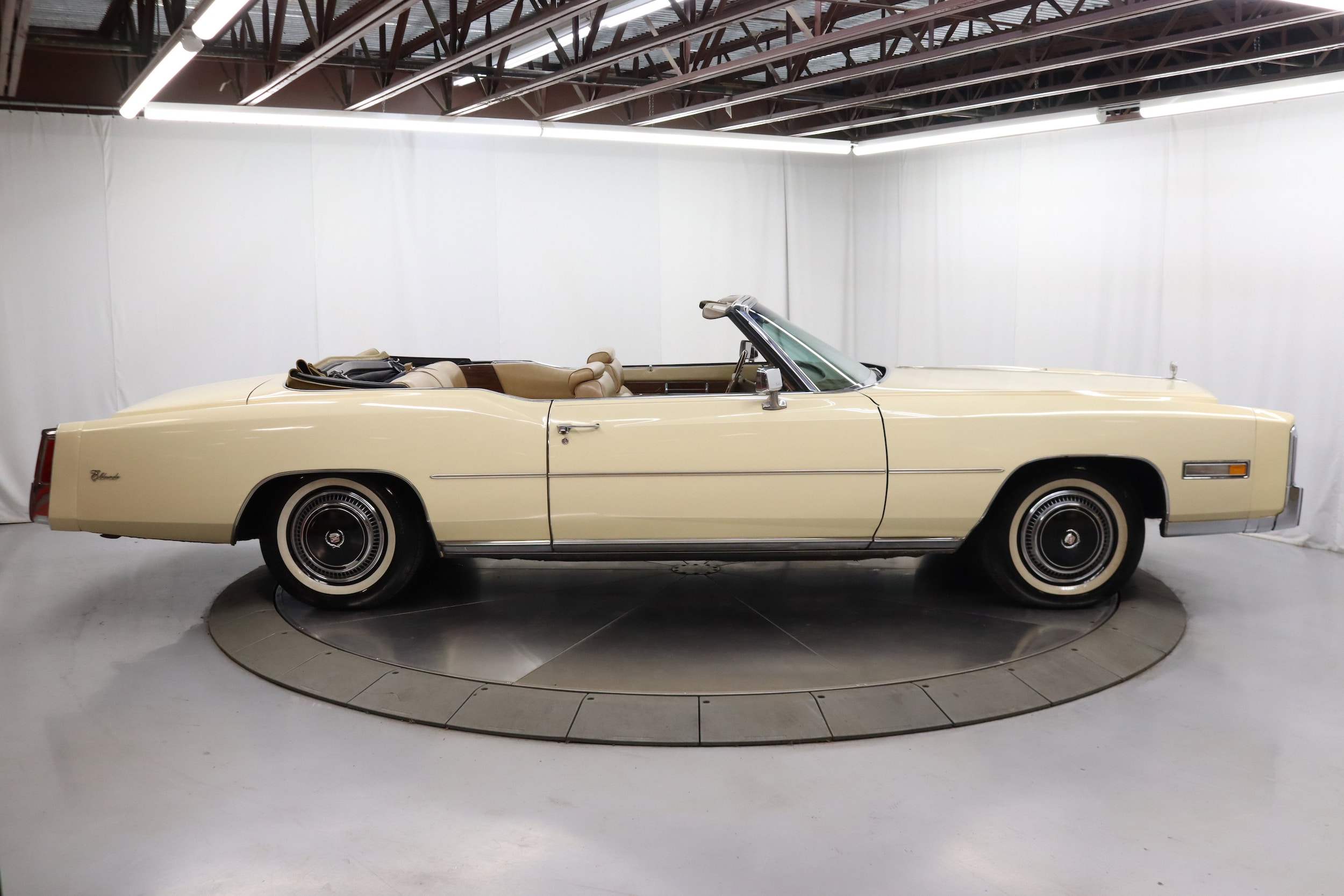 1976 Cadillac Eldorado 18