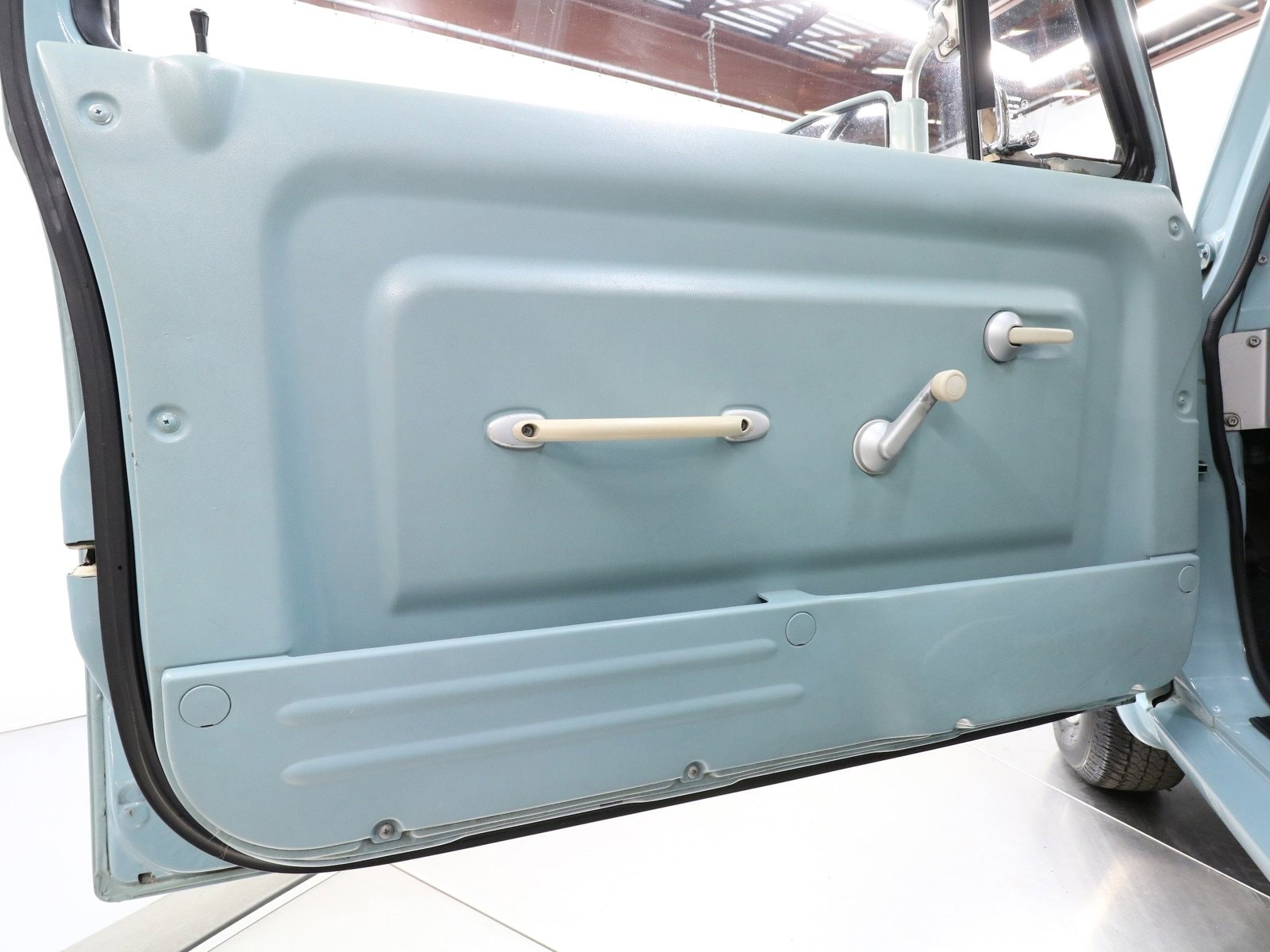 1990 Nissan Pao 19