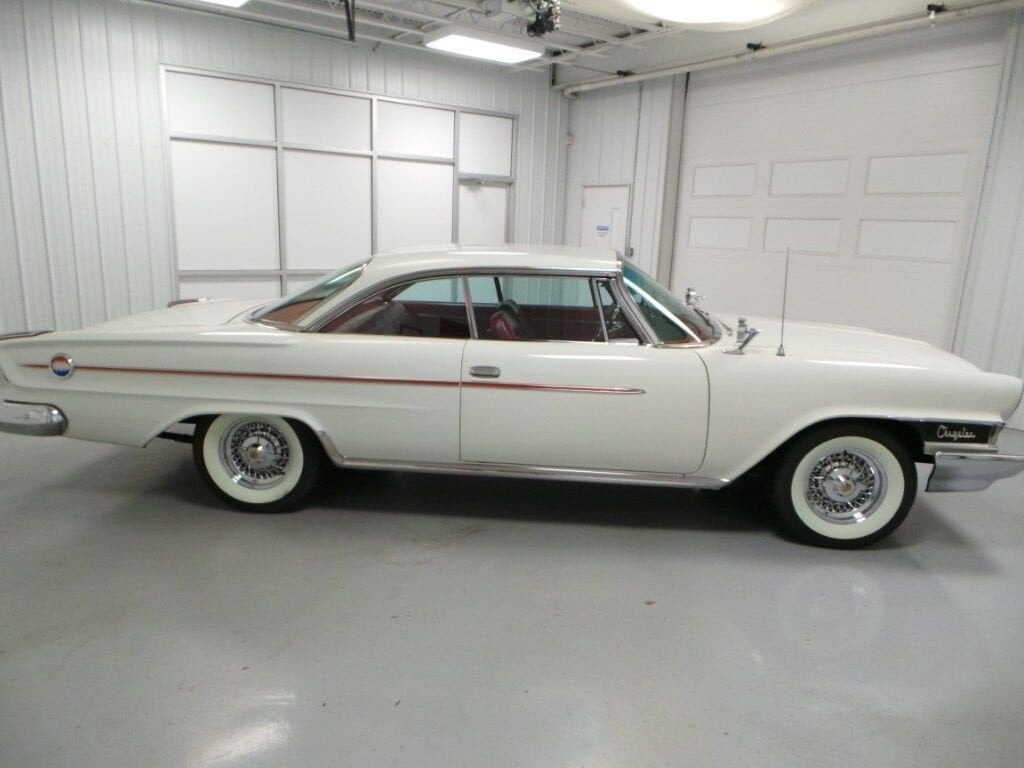 1962 Chrysler 300 11