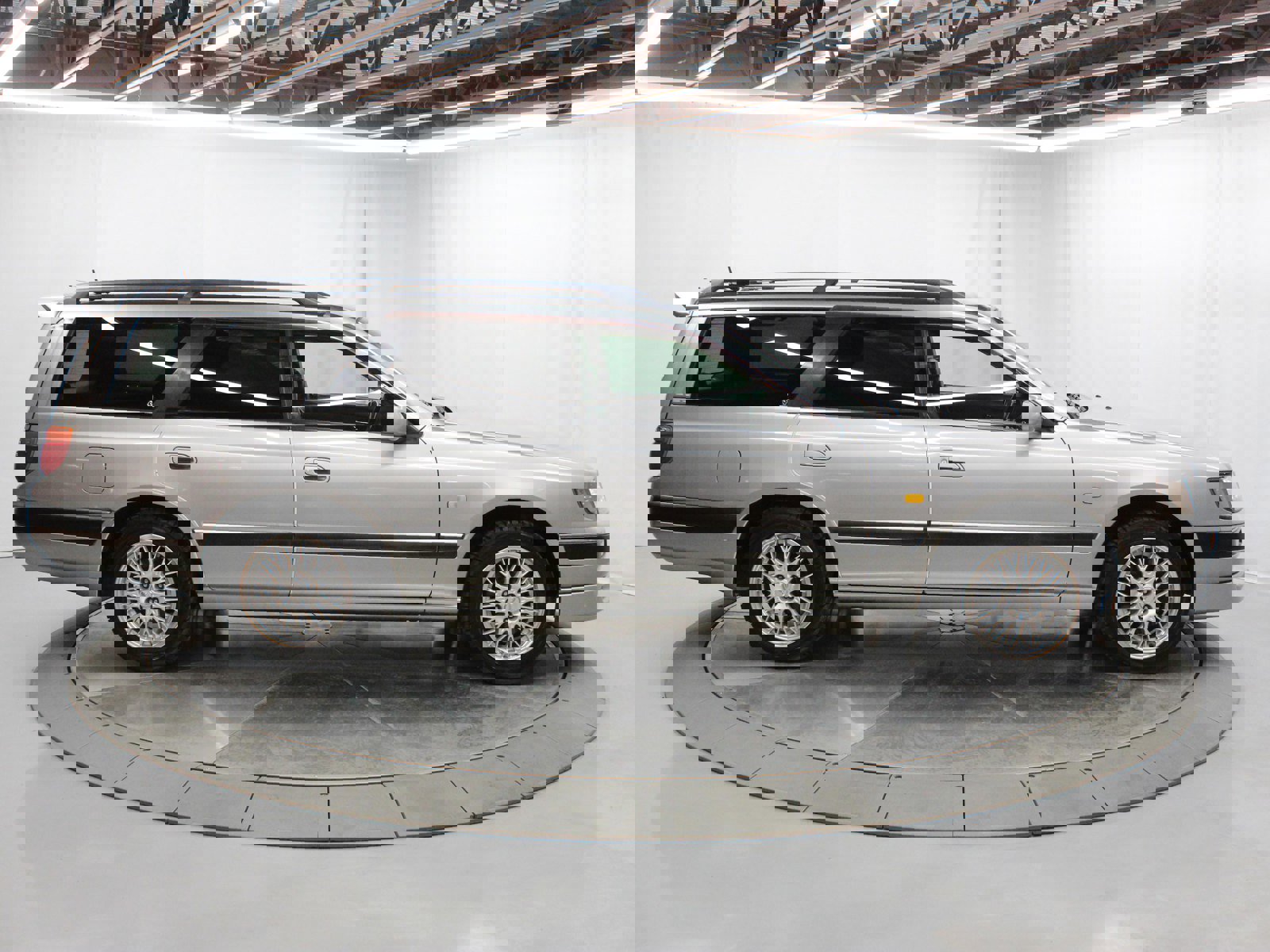 1997 Nissan Stagea 8