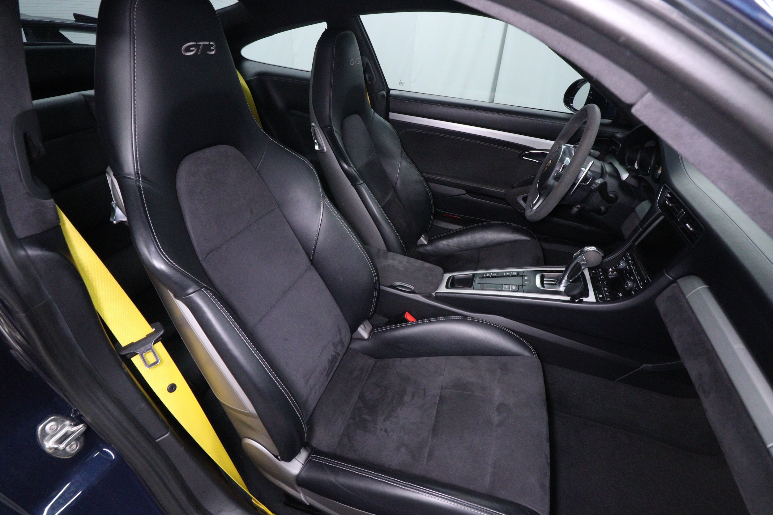 2015 Porsche 911 18